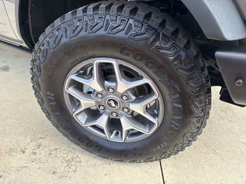 New 2025 Ford Bronco Badlands image 36