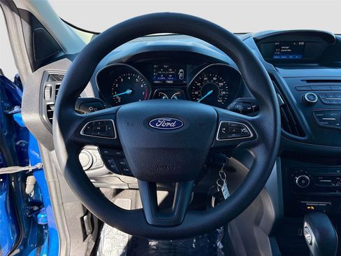 Used 2018 Ford Escape S image 11