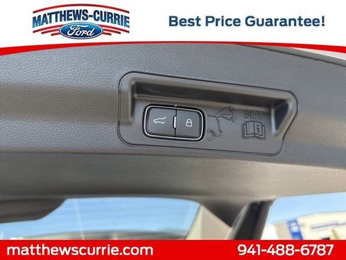 New 2026 Ford Explorer Active w/ Active Comfort Package image 15