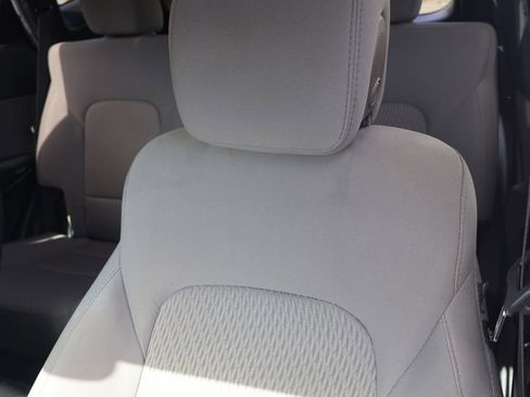 Used 2018 Hyundai Santa Fe Sport image 22