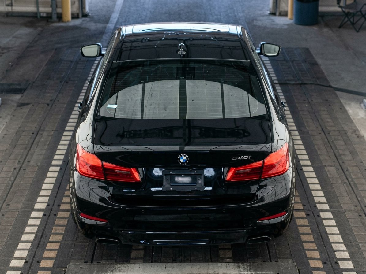 Used 2019 BMW 540i w/ Executive Package RWD image 5