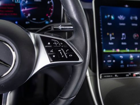 Used 2023 Mercedes-Benz GLC 300 w/ Exclusive Trim Package image 37