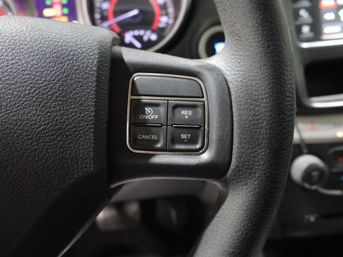Used 2013 Dodge Journey SXT FWD image 32