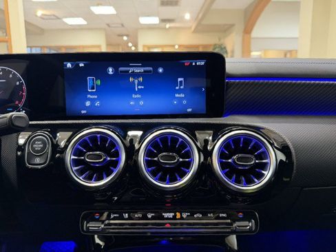 Certified 2025 Mercedes-Benz CLA 250 image 12