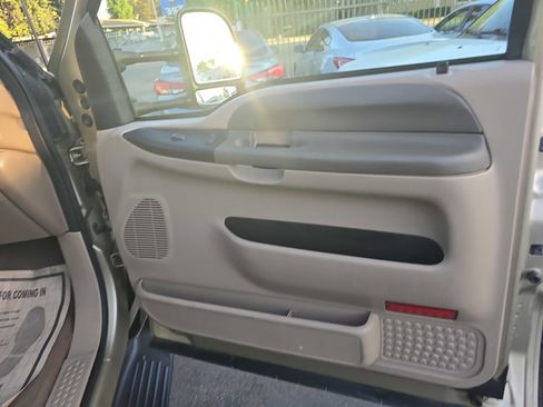 Used 2000 Ford F250 2WD SuperCab Super Duty image 10