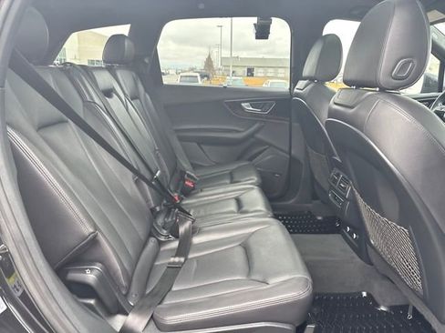 Used 2018 Audi Q7 3.0T Premium Plus image 24
