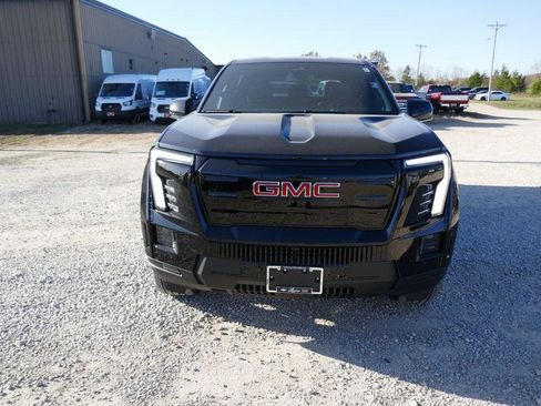New 2026 GMC Sierra EV Elevation image 6