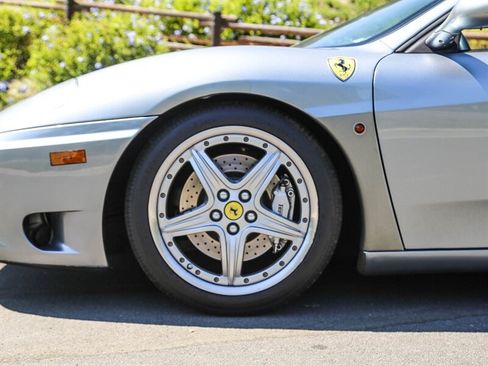 Used 2004 Ferrari 360 Spider RWD image 10