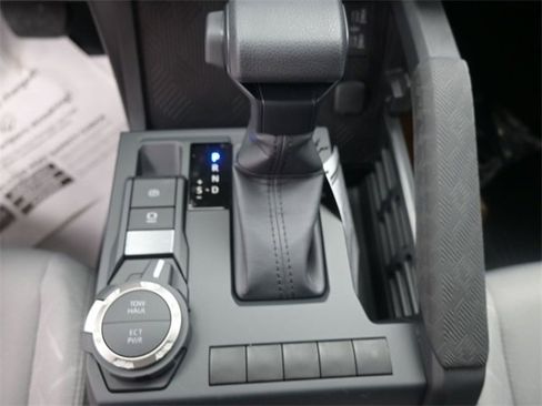 New 2025 Toyota Tacoma SR5 image 3