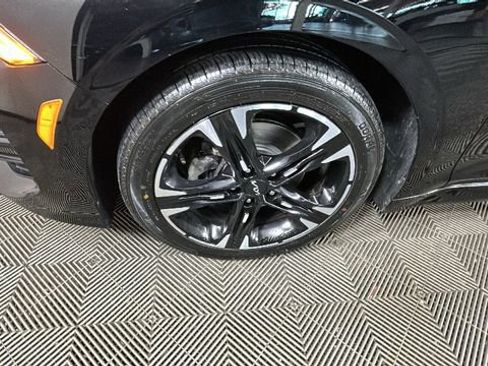 Used 2022 Kia K5 GT-Line FWD image 9