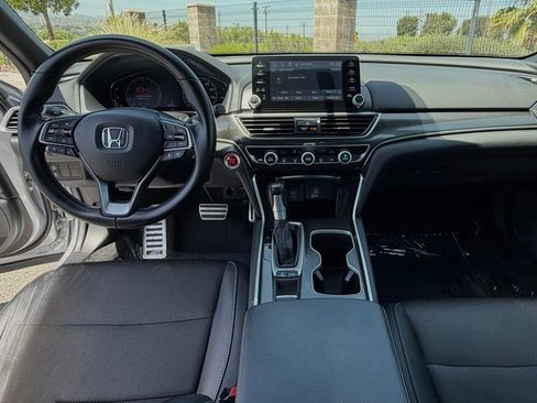 Used 2020 Honda Accord Sport image 28