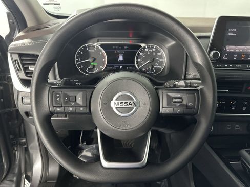 Certified 2021 Nissan Rogue S image 14