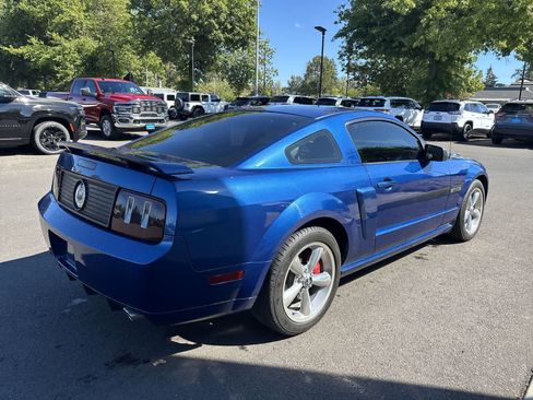 Used 2007 Ford Mustang GT Premium RWD image 4