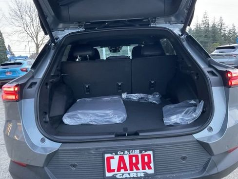 New 2026 Chevrolet Equinox EV LT image 14
