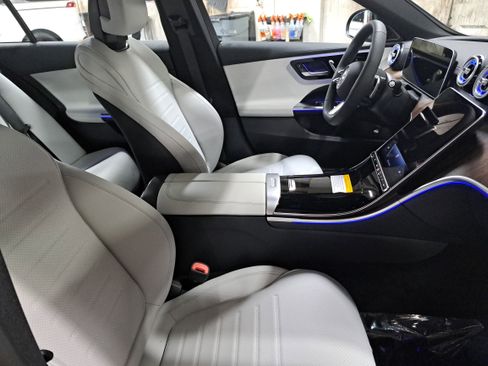 New 2026 Mercedes-Benz C 300 Sedan image 10