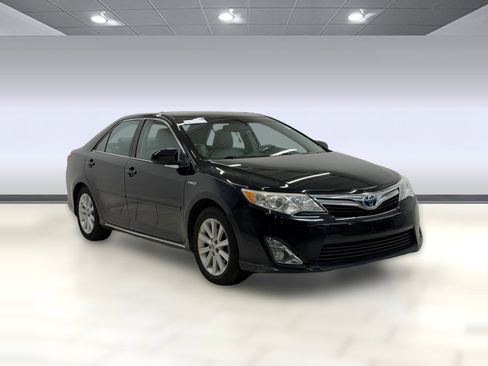 Used 2012 Toyota Camry XLE w/ Leather Pkg image 6