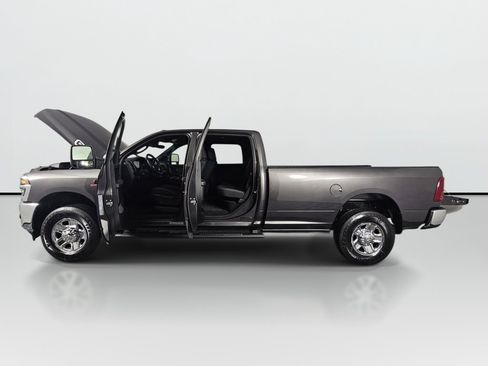 New 2026 RAM 3500 Tradesman AWD/4WD image 11