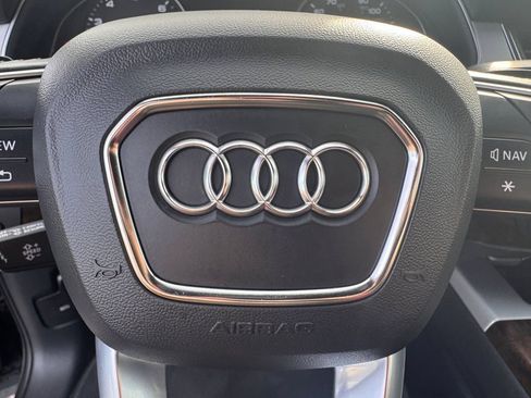 Used 2019 Audi Q7 2.0T Premium w/ Convenience Package AWD/4WD image 17