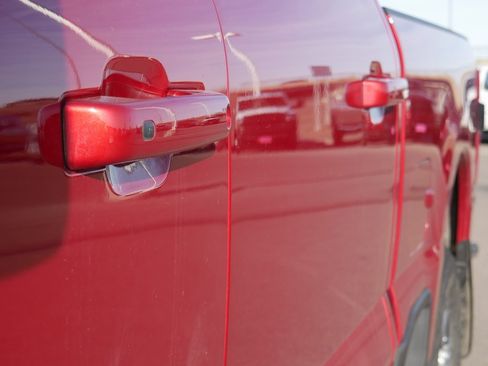 Used 2023 Ford F250 Lariat image 15