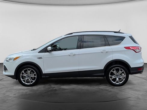 Used 2015 Ford Escape SE w/ Equipment Group 201A AWD/4WD image 4
