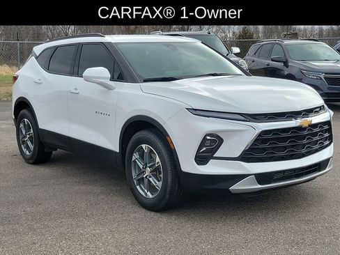 Used 2024 Chevrolet Blazer LT w/ Convenience Package image 2