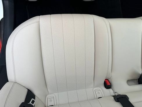 Used 2023 Mercedes-Benz E 350 4MATIC Sedan image 26