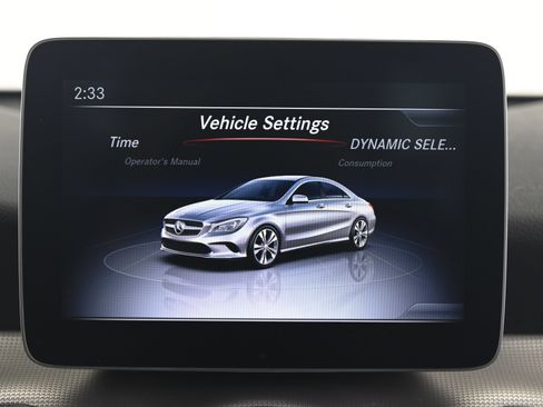 Used 2018 Mercedes-Benz CLA 250 4MATIC image 31