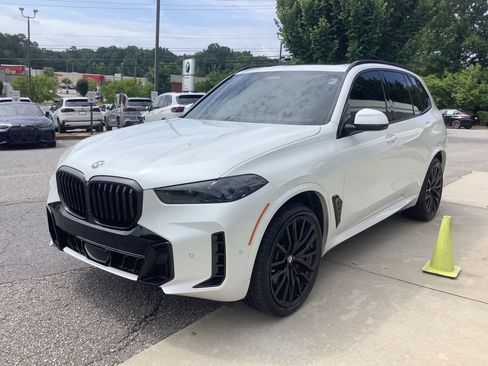 Used 2026 BMW X5 sDrive40i w/ M Sport Package RWD image 4