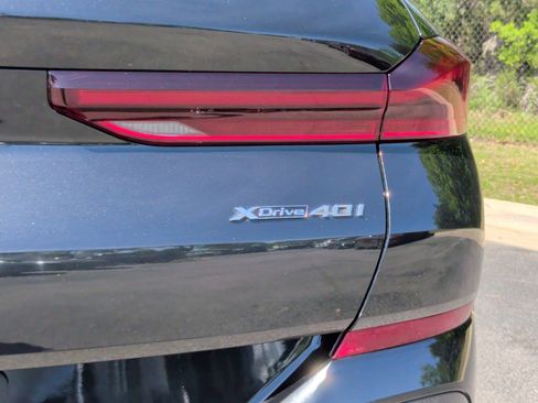 Certified 2024 BMW X6 xDrive40i w/ Executive Package image 12