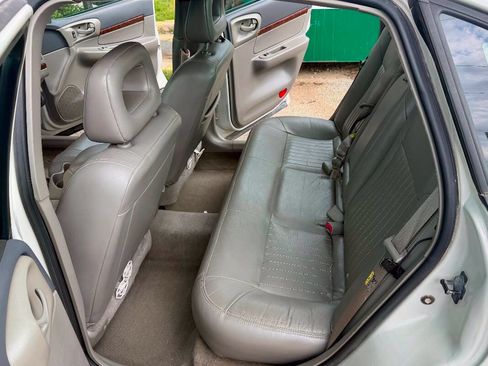 Used 2003 Chevrolet Impala LS w/ Preferred Equipment Group FWD image 14