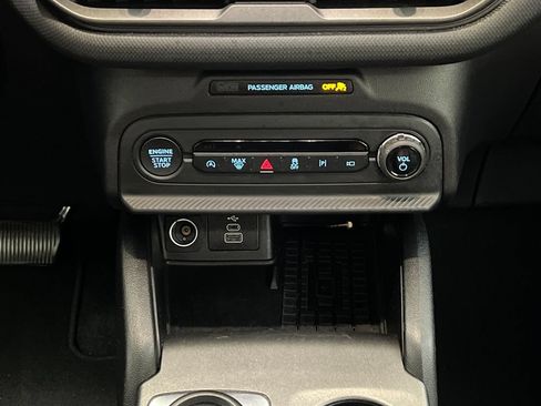 Used 2025 Ford Bronco Sport Outer Banks w/ Outer Banks Tech Package+ AWD/4WD image 50