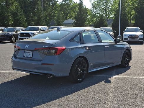 Used 2024 Honda Civic Sport image 4