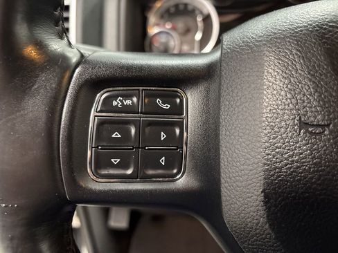 Used 2017 RAM 1500 Big Horn AWD/4WD image 23