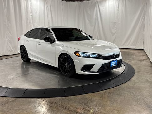 Certified 2024 Honda Civic Sport image 10