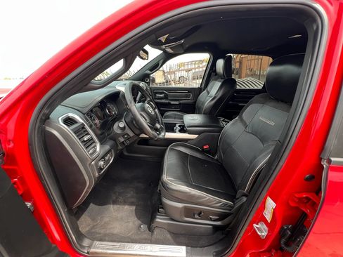 Used 2019 RAM 3500 Laramie AWD/4WD image 16