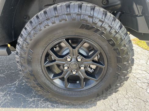 New 2025 Jeep Wrangler Willys image 37