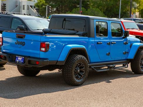 Used 2021 Jeep Gladiator Sport AWD/4WD image 4