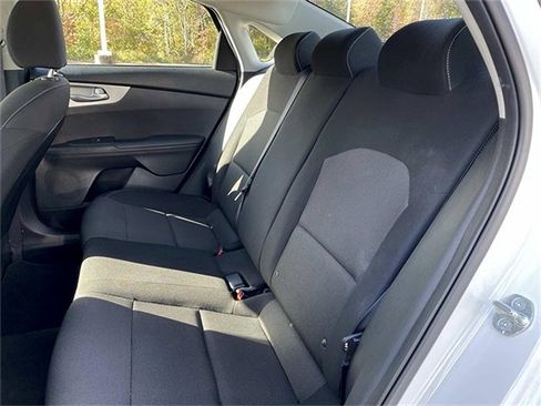 Used 2023 Kia Forte LXS image 12
