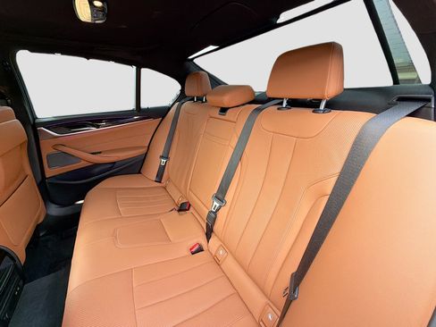 Used 2023 BMW 530i w/ M Sport Package RWD image 21