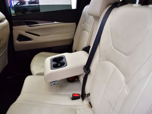 Used 2023 INFINITI QX60 Luxe w/ Vision Package AWD/4WD image 10