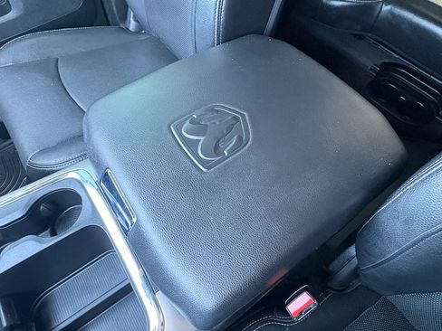 Used 2017 RAM 1500 Laramie w/ Convenience Group AWD/4WD image 26