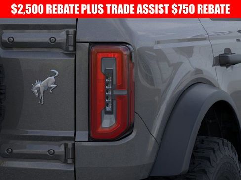 New 2025 Ford Bronco Badlands image 23