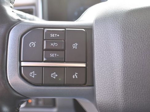 Used 2024 Ford F250 Lariat w/ Chrome Package image 19