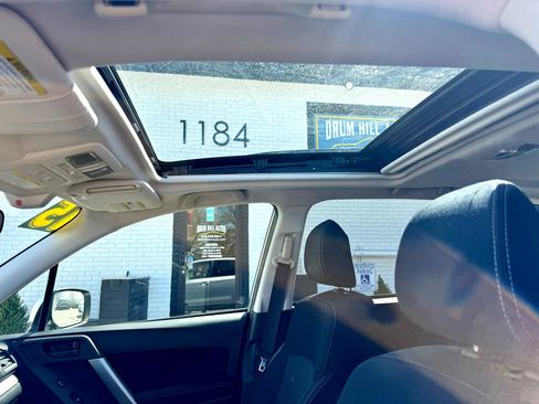 Used 2015 Subaru Forester 2.5i Premium image 18