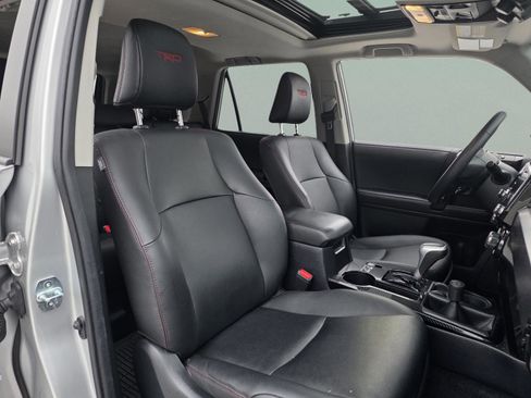 Used 2021 Toyota 4Runner TRD Off-Road Premium image 29