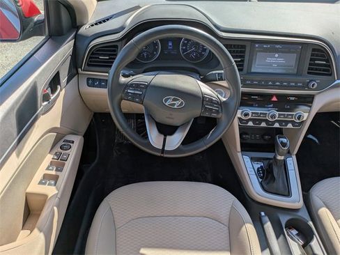 Used 2020 Hyundai Elantra Value Edition image 13