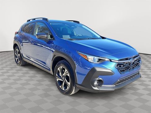 Certified 2025 Subaru Crosstrek 2.0i Premium image 3