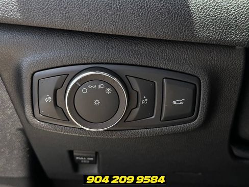 Used 2017 Lincoln MKC Select FWD image 15