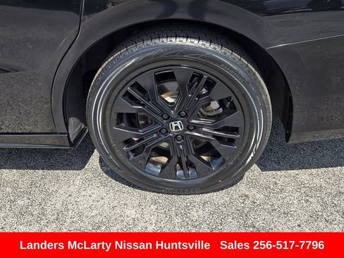 Used 2025 Honda Odyssey Sport-L image 12