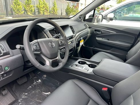 New 2026 Honda Ridgeline RTL image 16